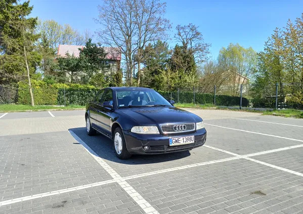 pomorskie Audi A4 cena 8700 przebieg: 187635, rok produkcji 1999 z Dęblin